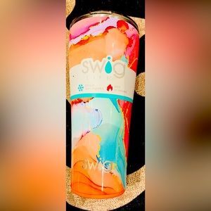 Swig life tumbler w/lid